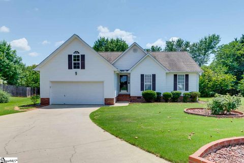 14 Equestrian Court