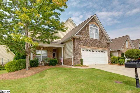 8 Barnwood Circle