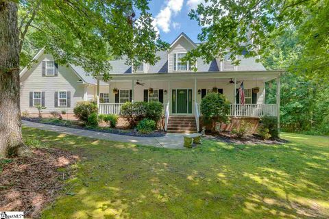 205 Manly Court sold home in Cameron Woods, Greer, SC