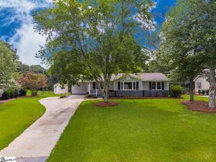 111 Post Oak Road sold home in Riverside Hills, Duncan, SC