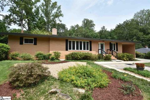 11 Berryhill Road