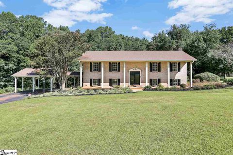 112 Colonial Lane sold home in Colonial Acres, Simpsonville, SC