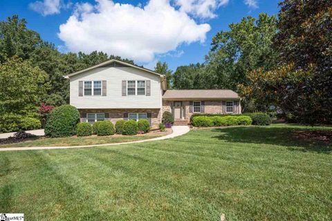 14 Cunningham Circle sold home in Cunningham Acre, Taylors, SC
