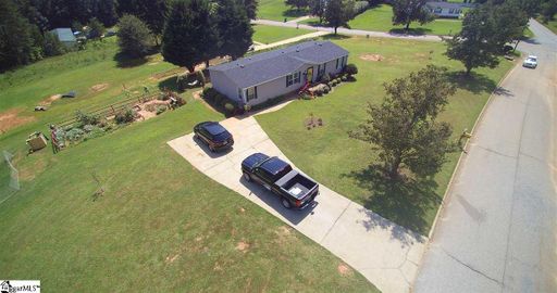 2 Horseback Way sold home in Mountain Crest, Travelers Rest, SC