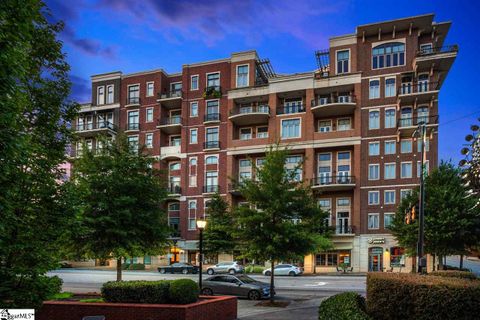 111 E Mcbee Avenue Unit 205 sold home in The Bookends, Greenville, SC