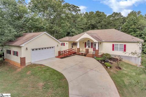 31 Prince Williams Court sold home in Coachwood Forest, Simpsonville, SC
