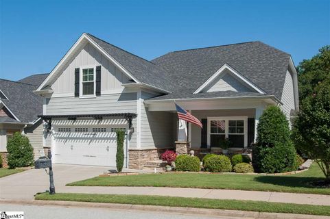 7 Wiscasset Way