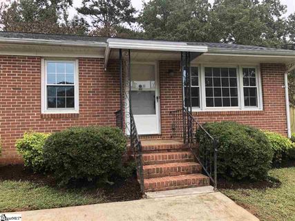 200 Oak Drive sold home in Kentland Park, Greenville, SC