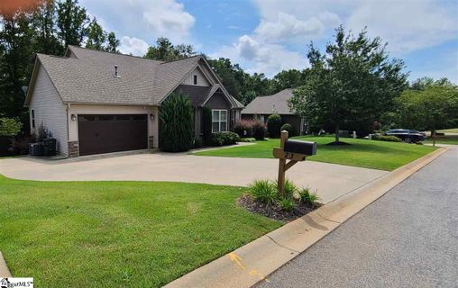 23 Pebblebrook Court sold home in Woodlands At Walnut Cove III, Greer, SC