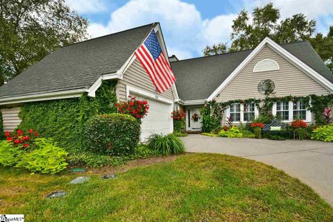 111 Forest Lake Drive