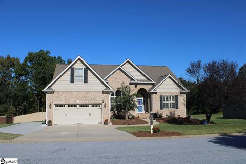 120 Fox Farm Way sold home in Boulder Creek, Greer, SC