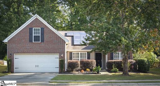 206 Manhassett Court
