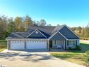 302 Hallie Olivia Drive sold home in Inman, SC