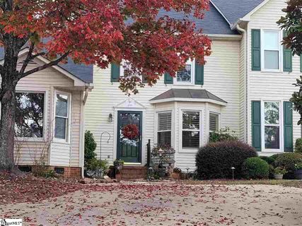 320 Angie Drive sold home in Russton Place, Taylors, SC