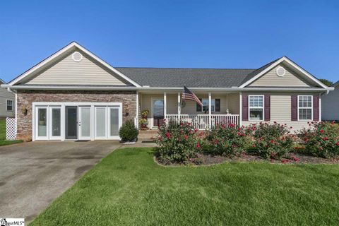 1205 Clark Road sold home in Kennedy Commons, Inman, SC