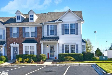 42 Spring Crossing Circle