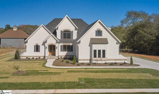 7 Vintage Oaks Way