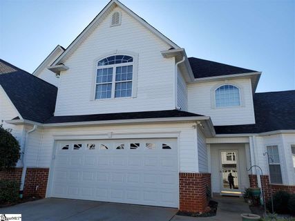 525 Cliffview Court