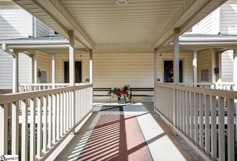 103 Swansgate Place