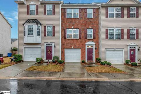 121 Sylvan Oak Way