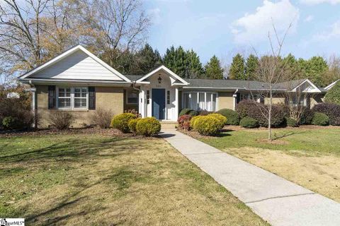 111 Lake Forest Drive sold home in Stone Lake Heights, Greenville, SC