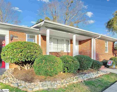 210 Tiffany Drive sold home in Pinecrest, Easley, SC