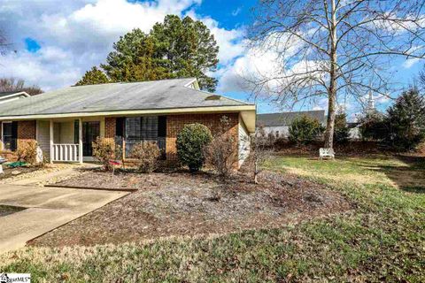 39 Forest Lake Drive