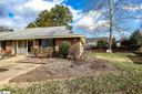 39 Forest Lake Drive sold home in Simpsonville, SC