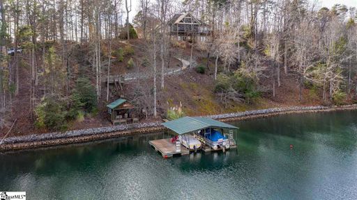 325 Trottingwolf Trail sold home in The Cliffs At Keowee, Sunset, SC
