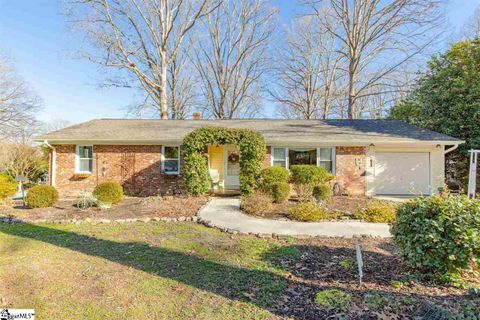 102 Coral Drive sold home in Coral Ridge, Taylors, SC