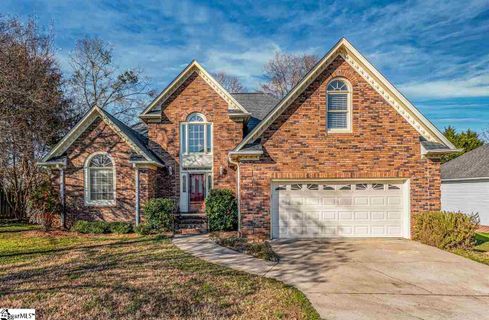 103 E Hypericum Lane