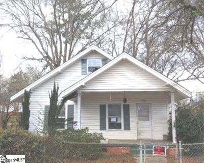 501 W Curtis Street