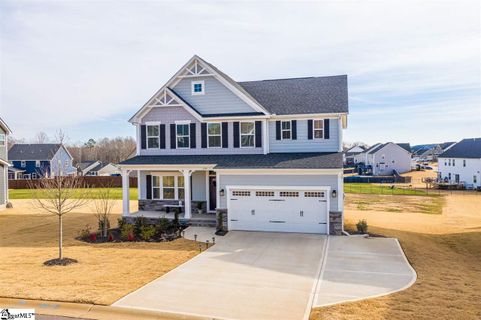 204 Edwin Ellis Drive