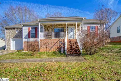 105 Manchester Drive