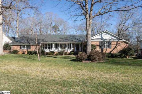 124 Linkside Drive