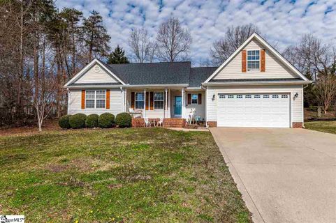 113 Wynette Way sold home in Pinewood Estate, Taylors, SC