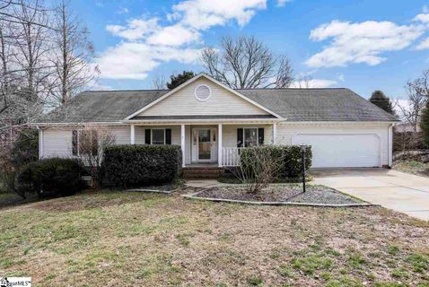 402 Hedgerow Drive