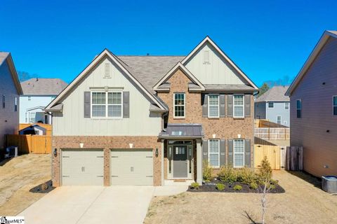 802 Troutdale Lane