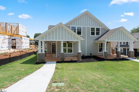 544 Twin Lake Road sold home in Twin Lake Cottages, Greenville, SC