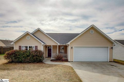 110 Sturgeon Bay Drive