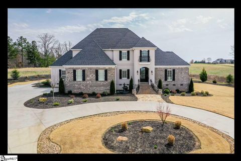 582 Paramount Drive sold home in Sunset Ridge, Seneca, SC