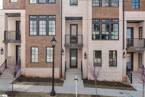 111 Wardlaw Street sold home in Westgate On Wardlaw, Greenville, SC