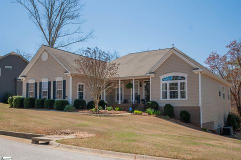 213 Willowgreen Way
