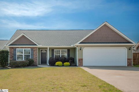 104 Lost Creek Court