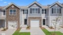 17 Moorlyn Lane sold home in Greer, SC