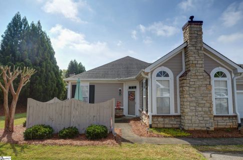 121 Ravines Lane
