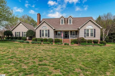 4 Silver Ridge Court