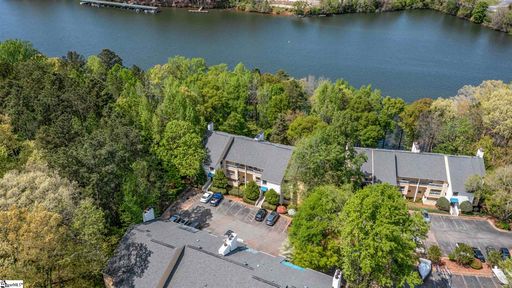 803 Northlake Drive
