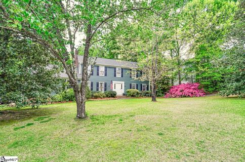 121 Bagwell Farm Road