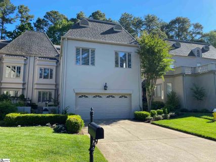 218 Castellan Drive